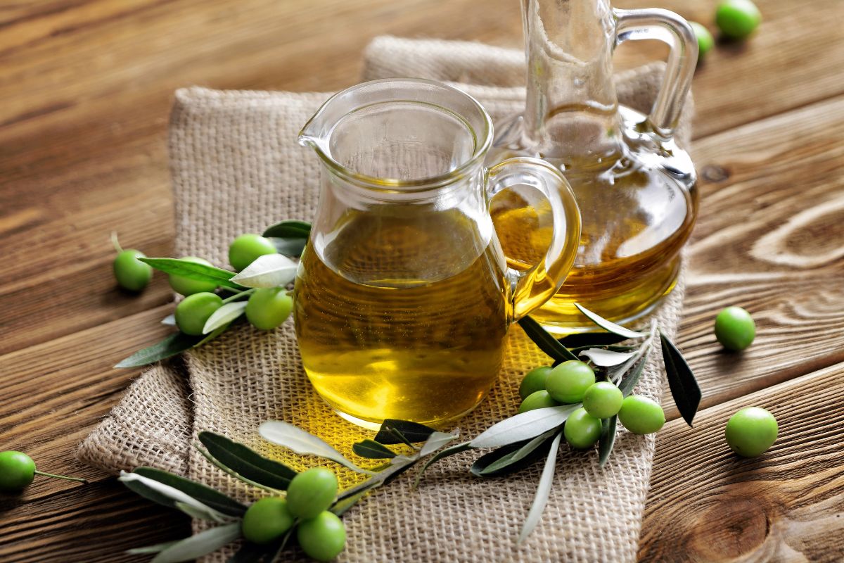 Azeite de oliva é anti-inflamatório? Descubra os benefícios comprovados pela ciência 1 Azeite de oliva é anti-inflamatório?