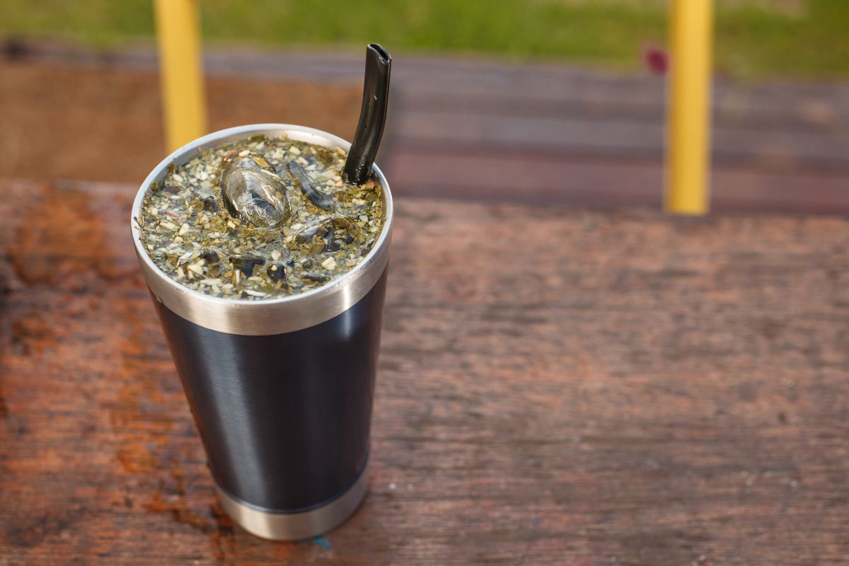 Tereré faz mal para o fígado? Descubra os efeitos da bebida na saúde hepática 1 Tereré faz mal para o fígado.