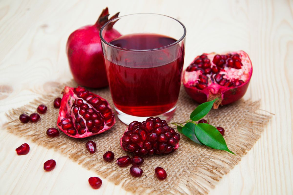 Romã é um anti-inflamatório natural que também protege o coração 1 romã e seus benefícios.