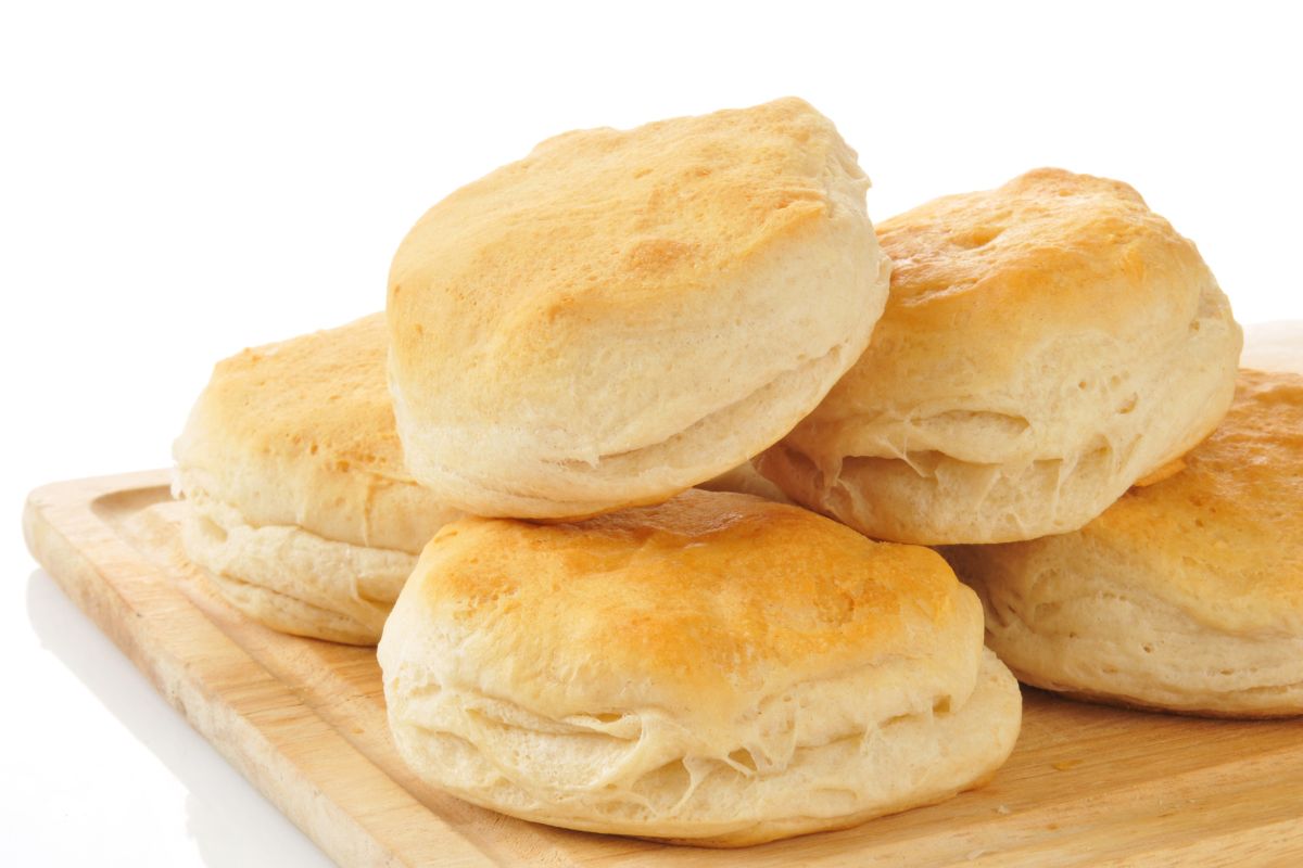 Pão dourado de frigideira: receita saudável, sem glúten e sem lactose para um café da manhã perfeito 1 Pão dourado de frigideira.