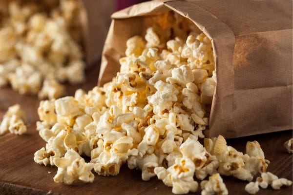 3 receitas de pipoca sem óleo deliciosas e super saudáveis (crocantes e cheias de sabor) 2 Pipoca.