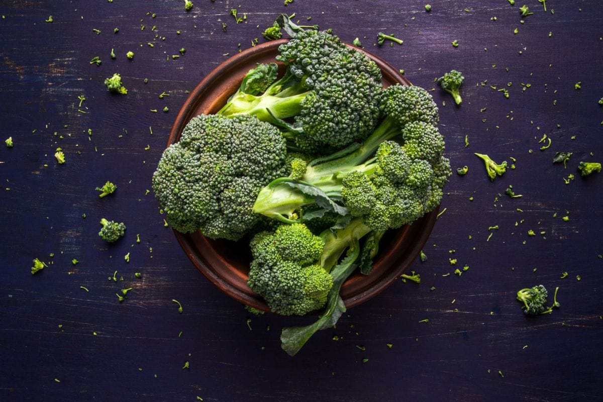 Brócolis tem proteína? Veja como ele se encaixa (ou não) na sua dieta 1 brócolis tem proteína,