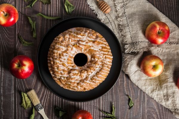 Bolo funcional de maçã com coco e canela: sabor irresistível e saúde em cada fatia 2 bolo funcional de maçã com coco e canela.